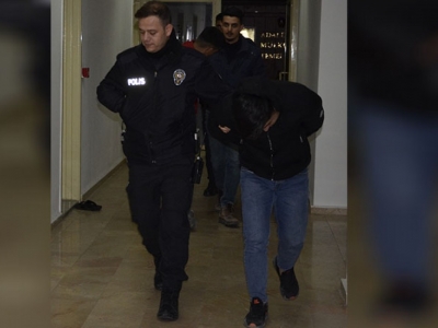 Halfeti'de 3 hırsız tutuklandı!