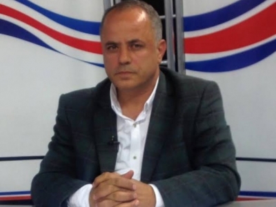 Çakır: Bilmeden gençlerin gururuyla oynuyoruz