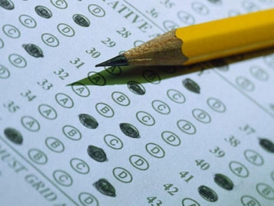 Bir sınav daha ertelendi!