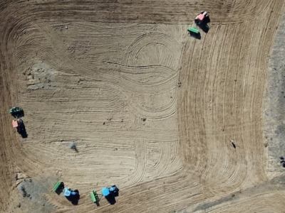 20 yıldır ekilmeyen tarlalar ekilmeye başlandı