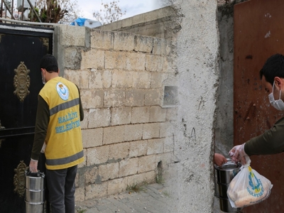 Yüzlerce aileye sıcak yemek ulaşacak