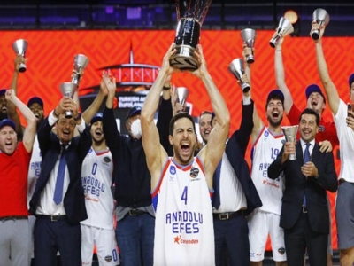 Avrupa Ligi'nde şampiyon Anadolu Efes!