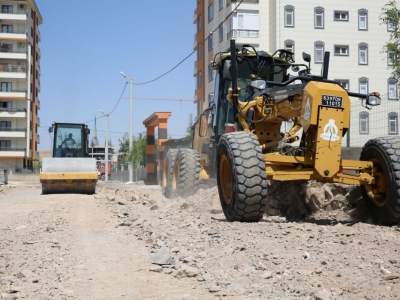 Karaköprü'ye yeni yollar kazandırılıyor