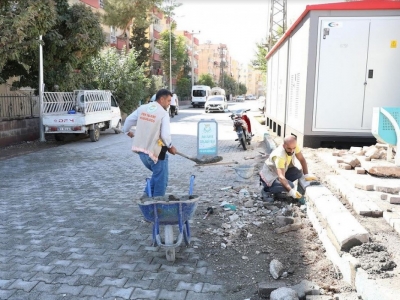 Haliliye Belediyesi üst yapı çalışmalarını denetliyor