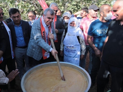 Geleneksel “Şire Şenliği” Hilvan Ovacık Mahallesinde Yapıldı