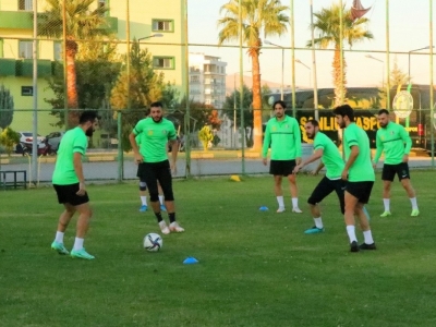 Şanlıurfaspor, Kırklarelispor'a Bileniyor