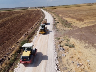 Büyükşehir, Siverek'te Yol Çalışmalarını Sürdürüyor