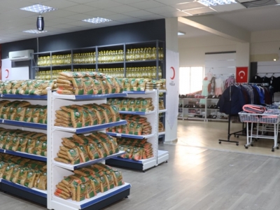 Karaköprü'de İyiliğe Kurulan Köprü: Sosyal Market