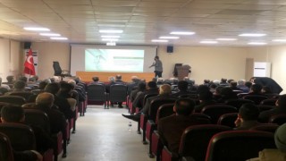 Suruç’ta öğretmen ve din görevlilerine madde bağımlılığı eğitimi verildi