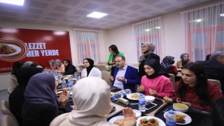 Gençlik ve Spor Bakanı Kasapoğlu, Şanlıurfa’daki öğrencilerle iftarda buluştu