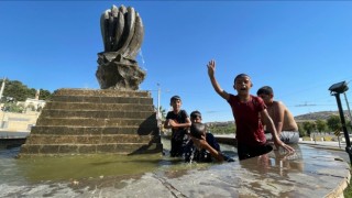 Şanlıurfa'da sıcak hava bunaltıyor