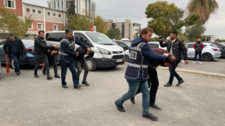 Şanlıurfa'da 2 polisin yaralanmasına ilişkin gözaltına alınan 3 zanlı tutuklandı