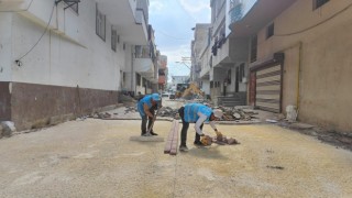 Doğal gaz şebekesi tamamlanan sokaklarda yol çalışması yapılıyor