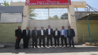 Eyyübiye’de dört duvarlar yıkılıyor