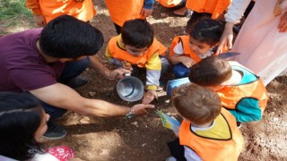 Karaköprü’de doğa ve ağaç sevgisi aşılandı