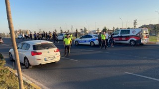 Urfa'da Motosikletli Yunus Timi Kamyona Çarptı: 2 Yaralı