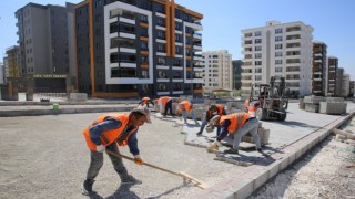 Karaköprü’de iki mahalleye kilitli parke taşı döşeniyor