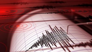 Urfa sınırında deprem: Akçakale de sallandı