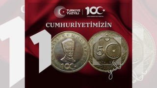 Cumhuriyet’in 100. yılı hatıra parası tedavüle girdi