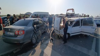 Urfa’da otomobiller çarpıştı! 3 yaralı