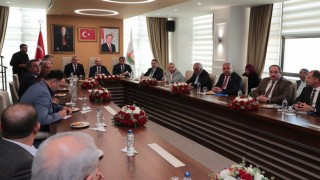 Vekil Bozdağ, Şanlıurfa’da yürütülen çalışmalarla ilgili bilgi aldı