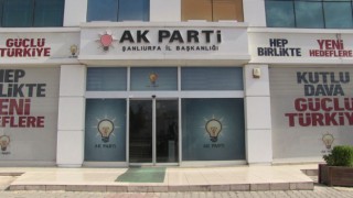 AK Parti İl Başkanlığına ilk büyükşehir aday adaylığı müracaatı yapıldı