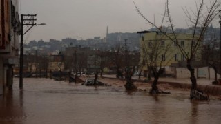 Şanlıurfa’da kırsalda okullar tatil edildi