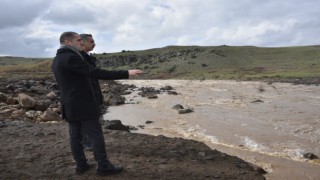 Siverek’te köprü çöktü: 10 mahalleye ulaşım kesildi