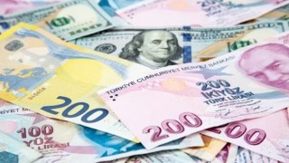 Dolar ve euro güne yükselerek başladı