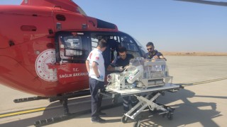 Ambulans helikopter 53 günlük bebek için havalandı