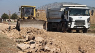 Yardımcı ile Harran Grup Yolunda Çalışmalar Devam Ediyor