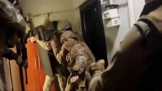 İzmir’de 1 Ton 625 Kilogram Uyuşturucu Hap Hammaddesi Ele Geçirildi