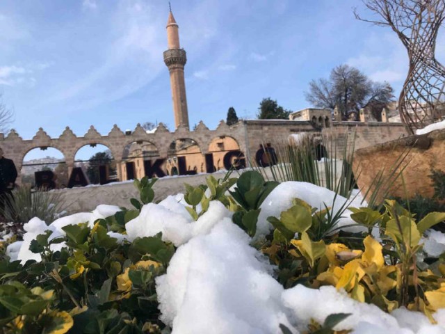 Kar ve Tarih Şanlıurfa'ya bu kadarım güzel yakışır